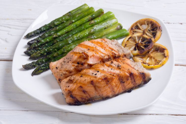 Baked Salmon with Asparagus